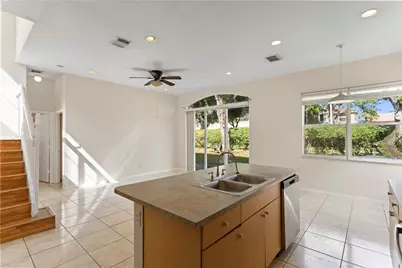 2215 NW 76th Terrace, Pembroke Pines, FL 33024 - Photo 20