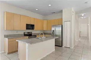2215 NW 76th Terrace, Pembroke Pines, FL 33024 - Photo 22