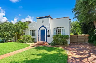 315 Hawthorne Dr, Lake Park, FL 33403 - Photo 2