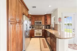 9505 Aegean Dr, Boca Raton, FL 33496 - Photo 10