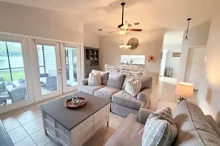 2555 Bedford Mews Dr, Wellington, FL 33414 - Photo 6