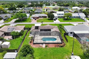 661 SE Crescent Ave, Port Saint Lucie, FL 34984 - Photo 38