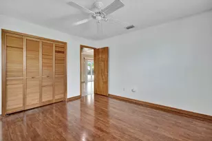 661 SE Crescent Ave, Port Saint Lucie, FL 34984 - Photo 20
