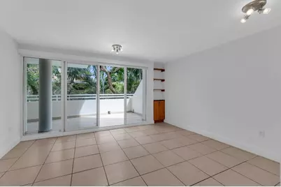 2100 Brickell Avenue #305, Miami, FL 33129 - Photo 16