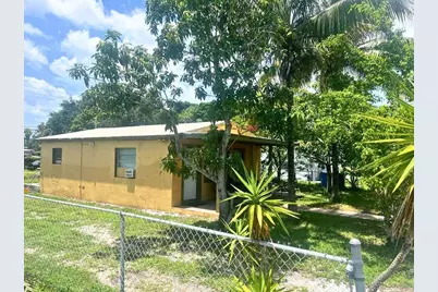 4100 SW 28th Street, West Park, FL 33023 - Photo 8