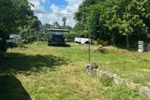 4100 SW 28th St, West Park, FL 33023 - Photo 10