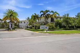6993 Pines Cir, Coconut Creek, FL 33073 - Photo 30