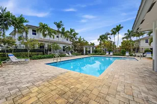 6993 Pines Cir, Coconut Creek, FL 33073 - Photo 16