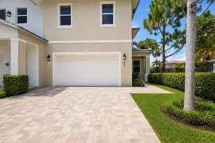 6993 Pines Cir, Coconut Creek, FL 33073 - Photo 36