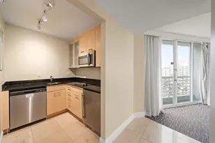 2670 E Sunrise Blvd, Fort Lauderdale, FL 33304 - Photo 48