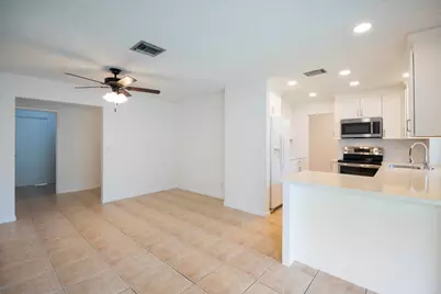 18020 Palm Point Drive, Jupiter, FL 33458 - Photo 12