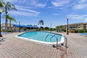 9330 S Sunrise Lakes Blvd, Sunrise, FL 33322 - Photo 22