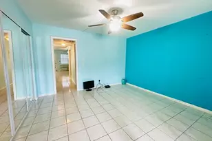 86 Markham E, Deerfield Beach, FL 33442 - Photo 14
