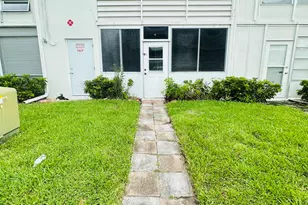 86 Markham E, Deerfield Beach, FL 33442 - Photo 20