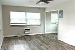 112 Lake Ave, Lake Worth Beach, FL 33460 - Photo 2