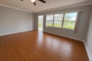 261 Suffolk, Boca Raton, FL 33434 - Photo 8