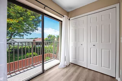 2874 Waterford Drive S, Deerfield Beach, FL 33442 - Photo 16