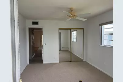 424 Saxony, Delray Beach, FL 33446 - Photo 10