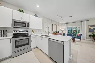 11968 NW 47th Manor, Coral Springs, FL 33076 - Photo 6