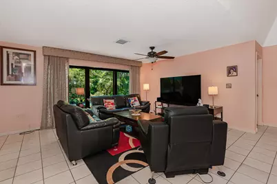 4961 SW 94th Avenue, Cooper City, FL 33328 - Photo 8