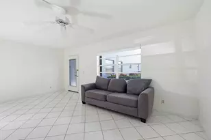 249 Burgundy F, Delray Beach, FL 33484 - Photo 18