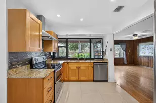 749 W Rambling Dr, Wellington, FL 33414 - Photo 12