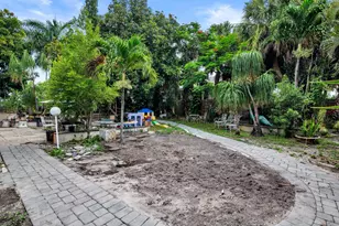 821 Omar Rd, West Palm Beach, FL 33405 - Photo 24