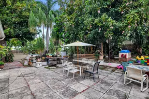 821 Omar Rd, West Palm Beach, FL 33405 - Photo 26