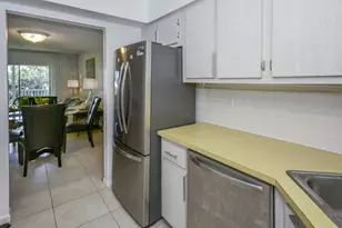 18081 SE Country Club Dr, Jupiter, FL 33469 - Photo 6