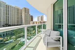 347 N New River Dr Dr E, Fort Lauderdale, FL 33301 - Photo 2