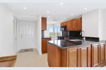 1021 Hillsboro Mile #1108, Hillsboro Beach, FL 33062 - Photo 4