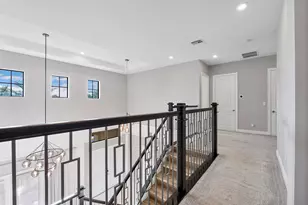 8685 Parkland Bay Dr, Parkland, FL 33076 - Photo 38