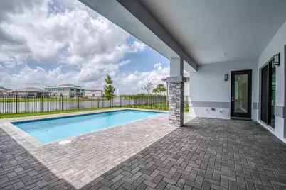 13559 Nesting Pines Way, Palm Beach Gardens, FL 33412 - Photo 4