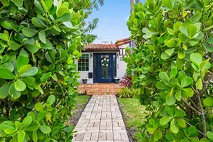 436 38th Street N, West Palm Beach, FL 33407 - Photo 1