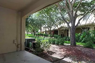 3890 Tree Top Dr, Weston, FL 33332 - Photo 10