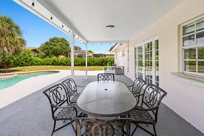 10098 Ramblewood Drive, Coral Springs, FL 33071 - Photo 24