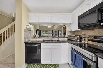 7426 Pinewalk Drive S #19-4, Margate, FL 33063 - Photo 4
