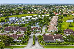 7426 Pinewalk Dr S, Margate, FL 33063 - Photo 40
