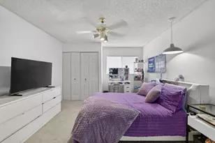 7426 Pinewalk Dr S, Margate, FL 33063 - Photo 28