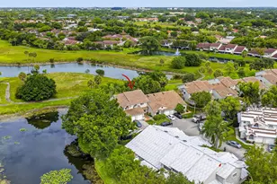 7426 Pinewalk Dr S, Margate, FL 33063 - Photo 44