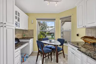 7426 Pinewalk Dr S, Margate, FL 33063 - Photo 6