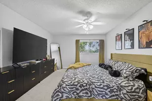 7426 Pinewalk Dr S, Margate, FL 33063 - Photo 24