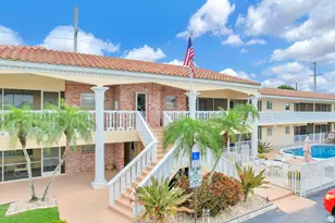 2121 NE 68th St, Fort Lauderdale, FL 33308 - Photo 2