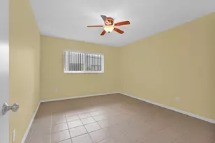 2121 NE 68th St, Fort Lauderdale, FL 33308 - Photo 22