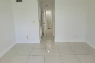19370 Collins Ave, Sunny Isles Beach, FL 33160 - Photo 16