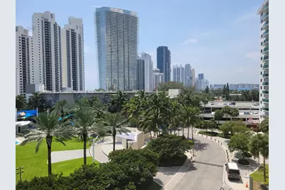 19370 Collins Avenue #623, Sunny Isles Beach, FL 33160 - Photo 24
