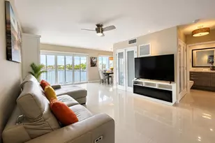 1201 S Riverside Dr, Pompano Beach, FL 33062 - Photo 12