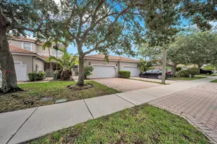 2851 E Aragon Blvd, Sunrise, FL 33313 - Photo 1