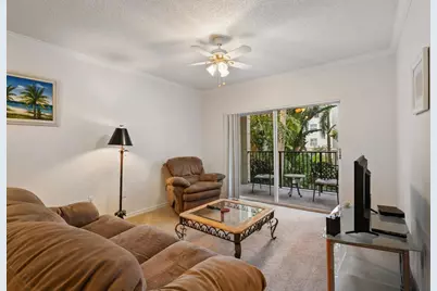 2202 Tuscany Way, Boynton Beach, FL 33435 - Photo 4
