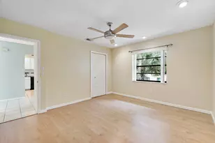 21852 Arriba Real, Boca Raton, FL 33433 - Photo 18